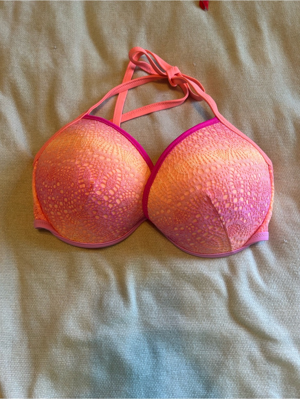 Victoria’s Secret ombré lace swim top 32DDD